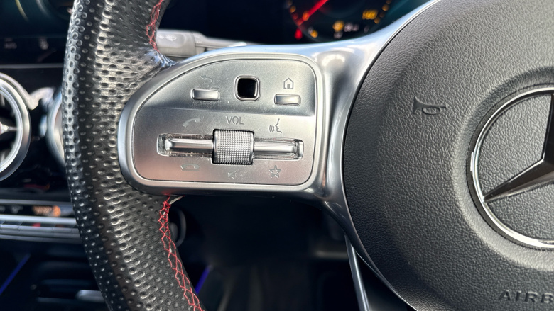 Mercedes-Benz GLB 200 AMG Line Premium 5dr 7G-Tronic Petrol Estate